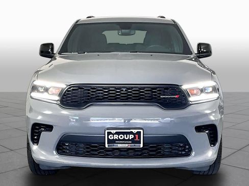 Used 2025 Dodge Durango GT w/ Blacktop Package AWD/4WD image 4