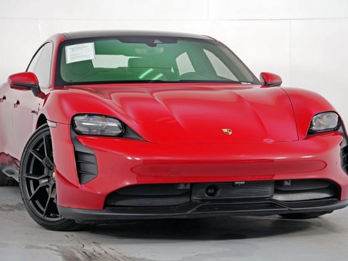 Used 2023 Porsche Taycan GTS image 51