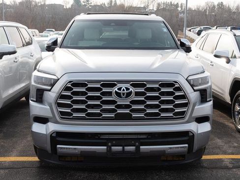 Used 2023 Toyota Sequoia Capstone image 3