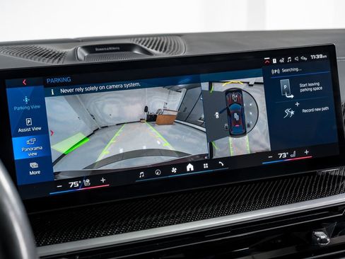 Used 2024 BMW X6 M Competition w/ Executive Package image 23