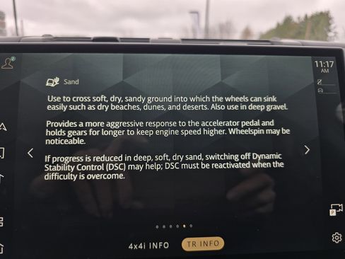 Used 2025 Land Rover Defender 110 S image 40