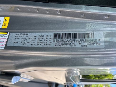 Used 2018 Jeep Wrangler Unlimited Sport S AWD/4WD image 30