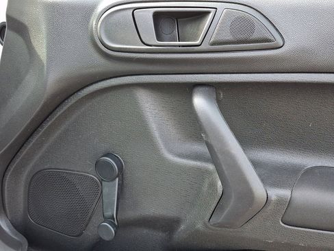 Used 2018 Ford Fiesta S FWD image 5