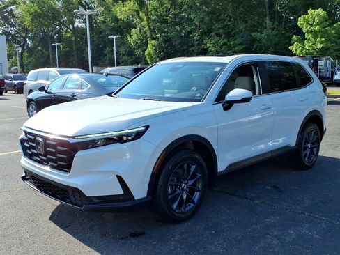 Used 2026 Honda CR-V EX-L image 3