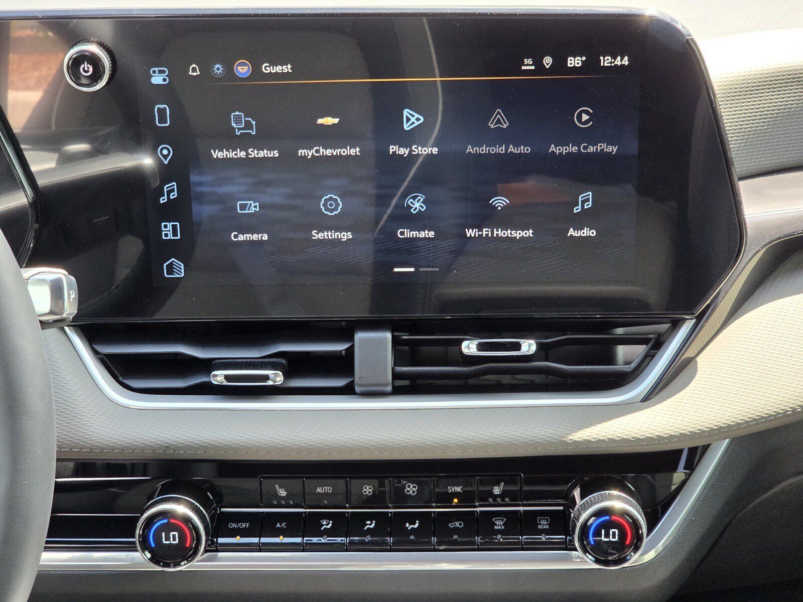 New 2027 Chevrolet Equinox LT FWD image 8