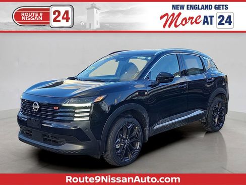 New 2026 Nissan Kicks SR AWD/4WD image 1