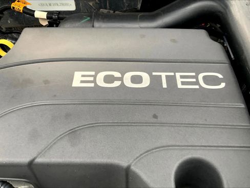 Certified 2022 GMC Terrain SLE w/ Driver Convenience Package image 29