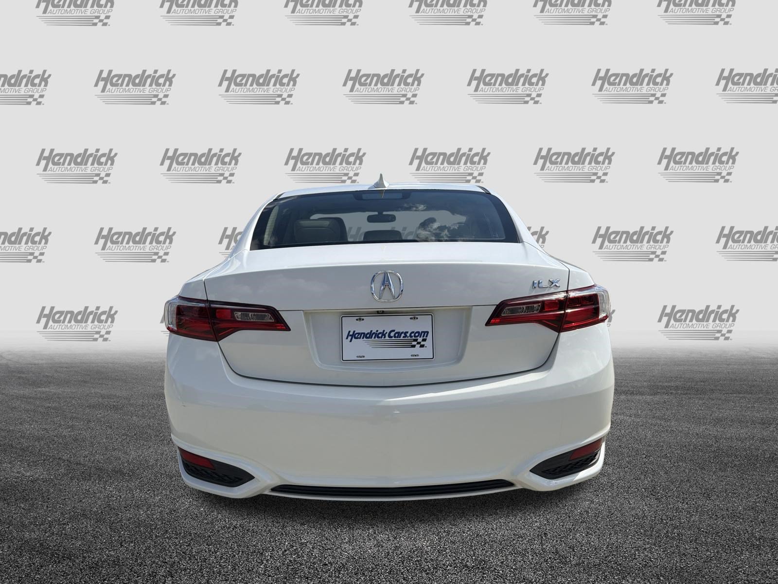 Certified 2017 Acura ILX FWD image 9