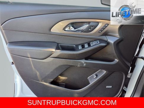 Used 2023 Chevrolet Traverse Premier w/ Redline Edition image 22