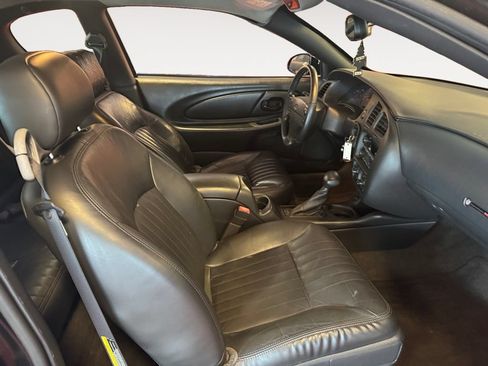 Used 2004 Chevrolet Monte Carlo SS w/ Preferred Equipment Group FWD image 15