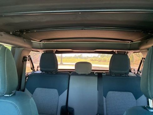 Used 2023 Ford Bronco Outer Banks AWD/4WD image 35