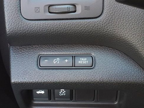Used 2016 Nissan Altima 2.5 SR FWD image 18