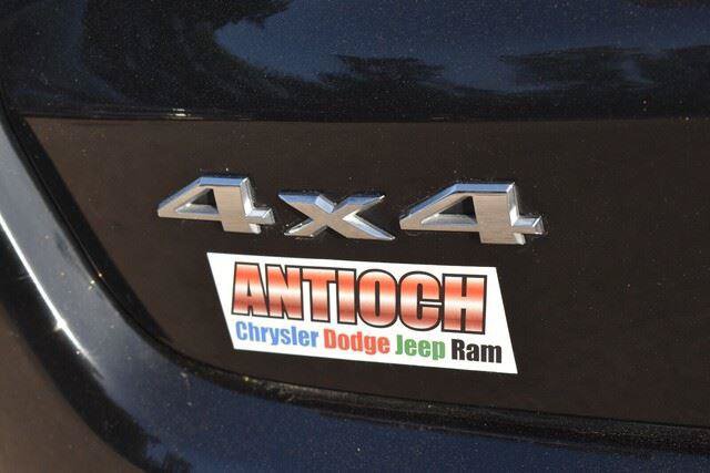 Used 2024 Jeep Compass Latitude AWD/4WD image 19