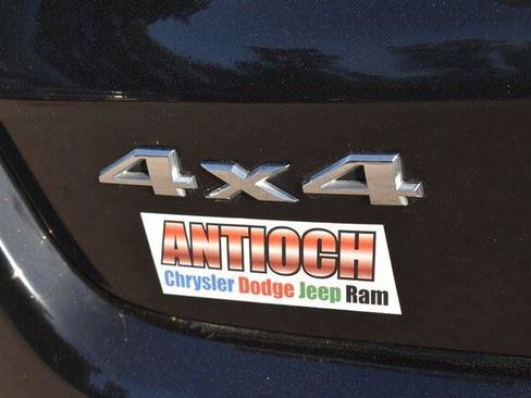 Used 2024 Jeep Compass Latitude AWD/4WD image 19