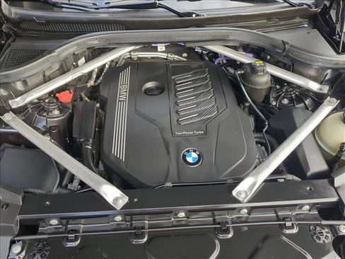 Used 2023 BMW X5 xDrive40i AWD/4WD image 29