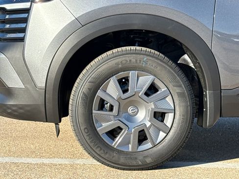 New 2026 Nissan Kicks S image 6