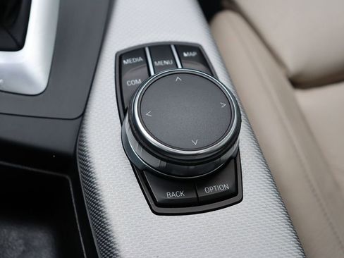 Used 2017 BMW 230i xDrive Coupe image 30