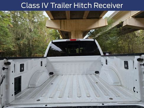 Used 2023 Ford F150 Lariat w/ Trailer Tow Package image 27