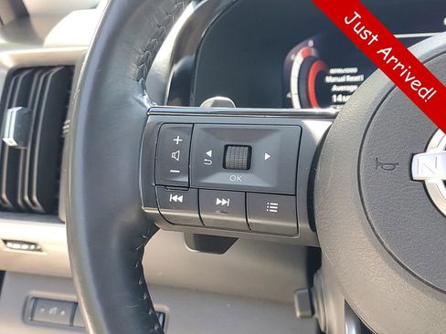Used 2023 Nissan Pathfinder Platinum AWD/4WD image 27
