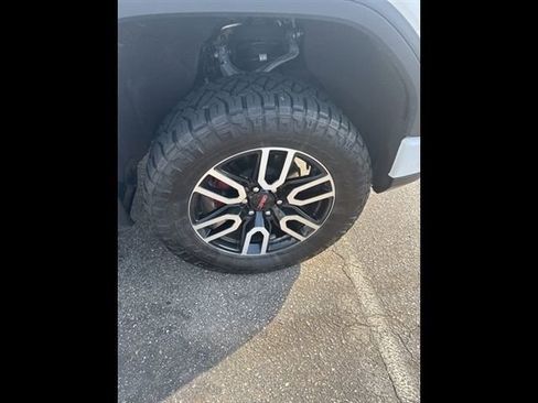 Used 2022 GMC Sierra 1500 AT4 w/ AT4 Preferred Package image 19
