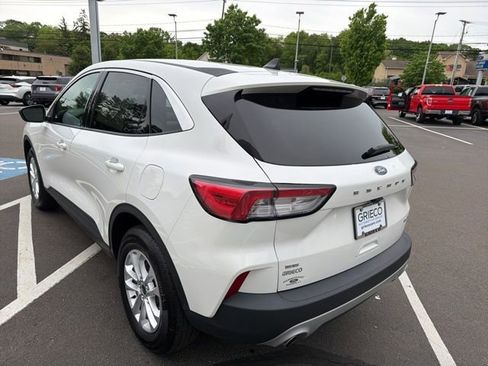 Used 2022 Ford Escape SE w/ Convenience Package AWD/4WD image 5