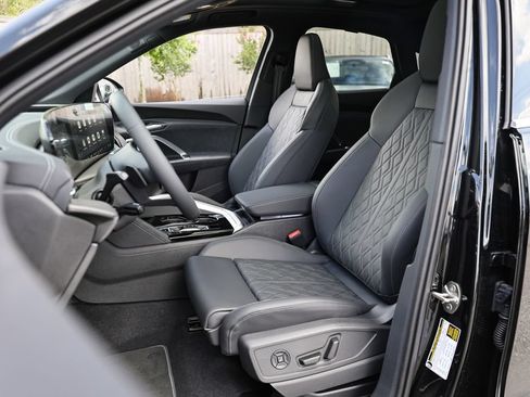 New 2026 Audi SQ5 Prestige AWD/4WD image 20
