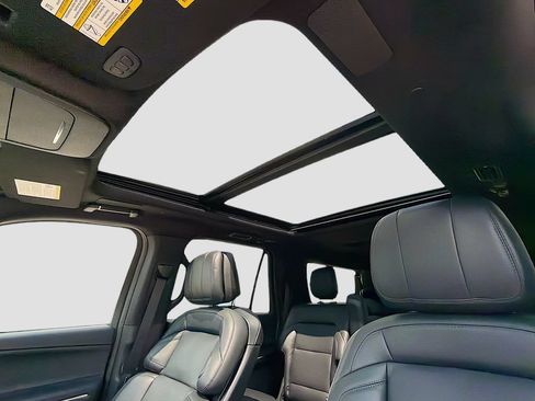 Used 2026 Lincoln Navigator L Reserve w/ Jet Appearance Package AWD/4WD image 25