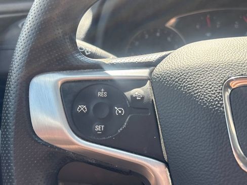 Used 2022 GMC Terrain SLE AWD/4WD image 21