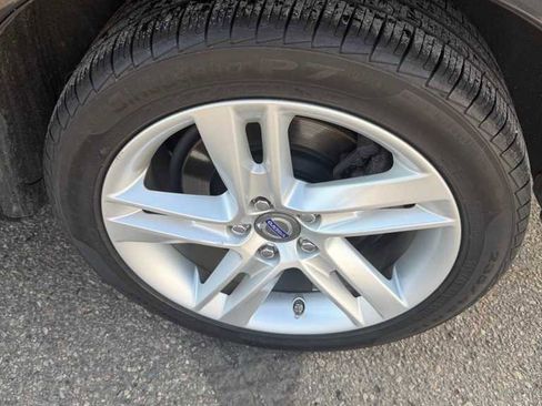 Used 2014 Volvo S60 T5 w/ Climate Package image 17