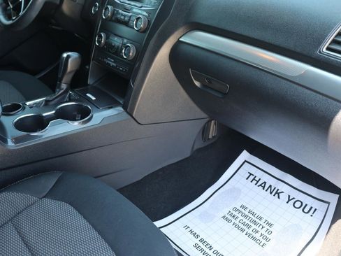 Used 2019 Ford Explorer XLT w/ Class II Trailer Tow Package image 13