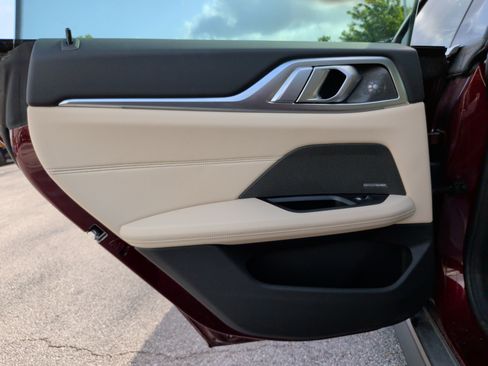 Certified 2023 BMW i4 eDrive35 RWD image 40