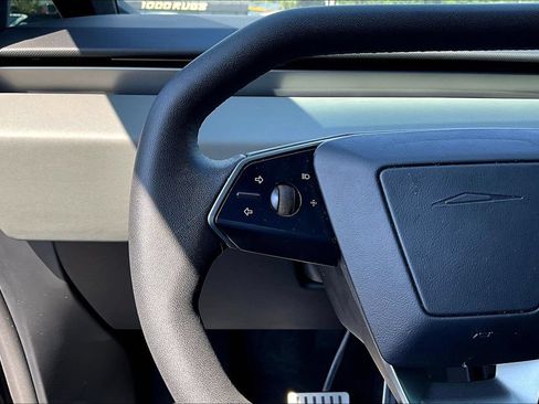 Used 2024 Tesla Cybertruck AWD Crew Cab image 11
