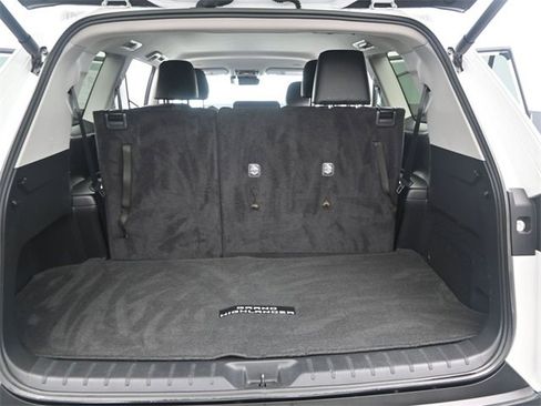 Used 2024 Toyota Grand Highlander XLE image 16