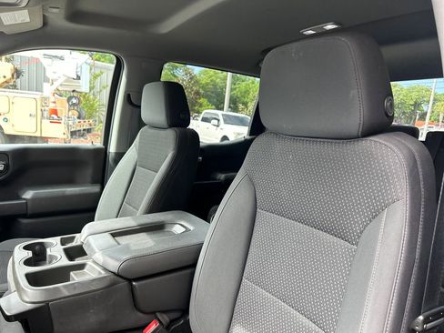 Used 2022 Chevrolet Silverado 1500 Custom w/ LPO, Dark Essentials Package image 9