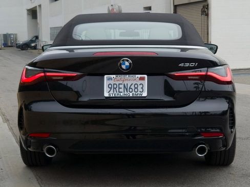 Used 2025 BMW 430i Convertible w/ Convenience Package image 6