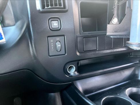 Used 2006 Chevrolet Express 3500 w/ School Bus Package image 25