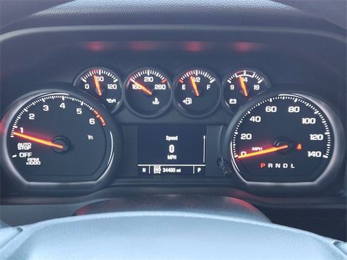 Used 2024 Chevrolet Silverado 1500 Custom image 11