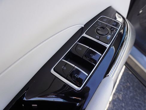 Certified 2024 Cadillac Lyriq Sport w/ LPO, Floor Liner Package AWD/4WD image 21