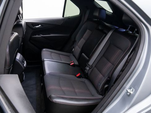 Used 2024 Chevrolet Equinox RS image 15