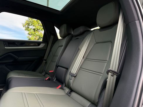 New 2025 Porsche Cayenne S AWD/4WD image 29
