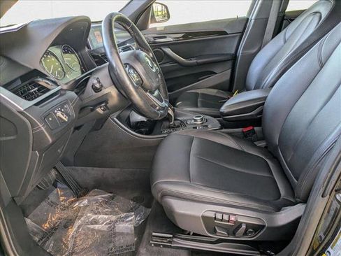 Used 2020 BMW X1 xDrive28i image 11
