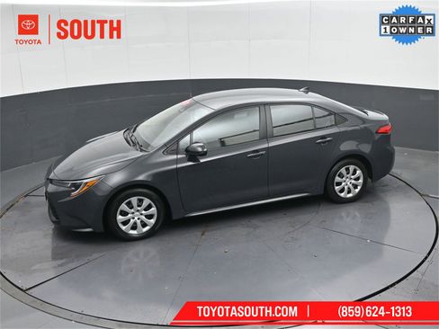 Used 2023 Toyota Corolla LE image 47