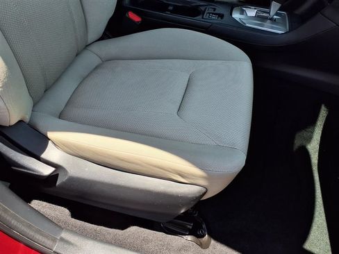 Used 2018 Subaru Impreza 2.0i Premium AWD/4WD image 18
