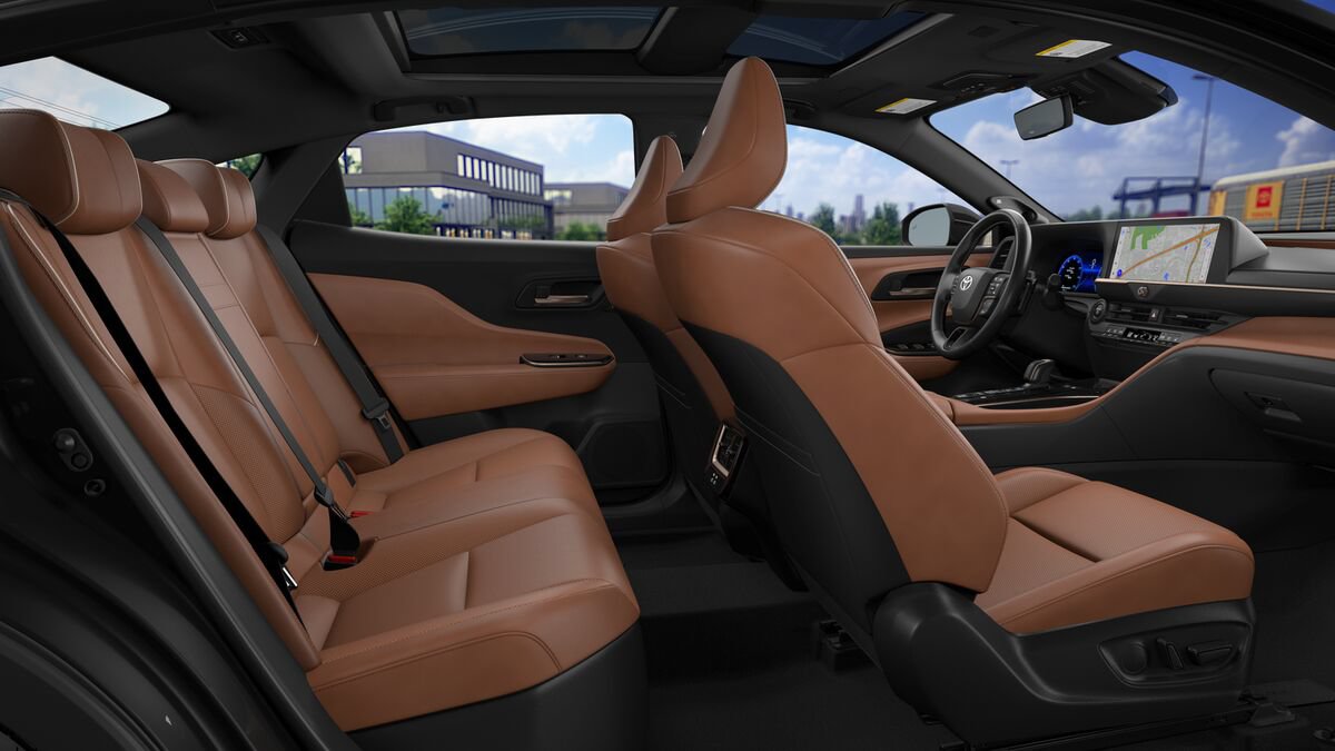 New 2027 Toyota Crown Platinum AWD/4WD image 21