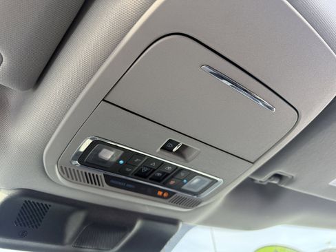 Used 2024 Ford F250 Lariat w/ Lariat Ultimate Package image 26