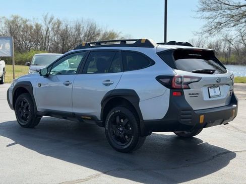 Used 2024 Subaru Outback Wilderness AWD/4WD image 5