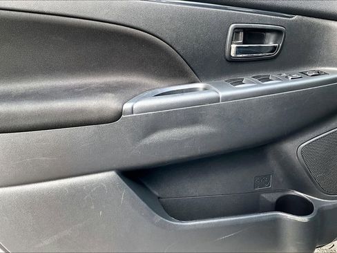 Used 2025 Mitsubishi Outlander Sport ES AWD/4WD image 21