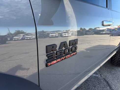Used 2017 RAM 3500 Laramie w/ Snow Chief Group AWD/4WD image 10