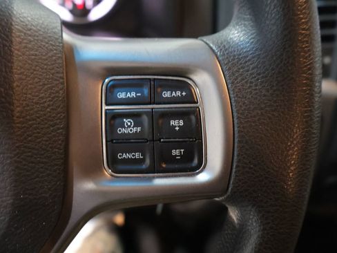 Used 2023 RAM 1500 Classic SLT image 34