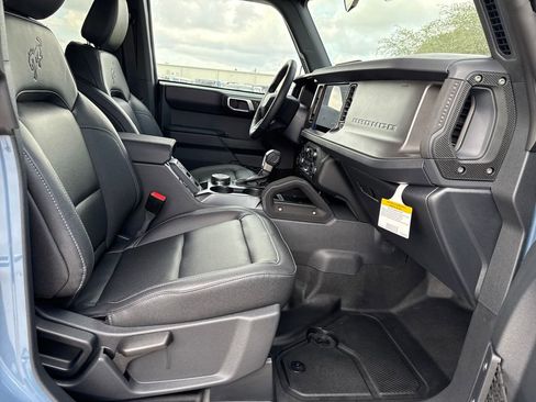 New 2025 Ford Bronco Badlands image 22